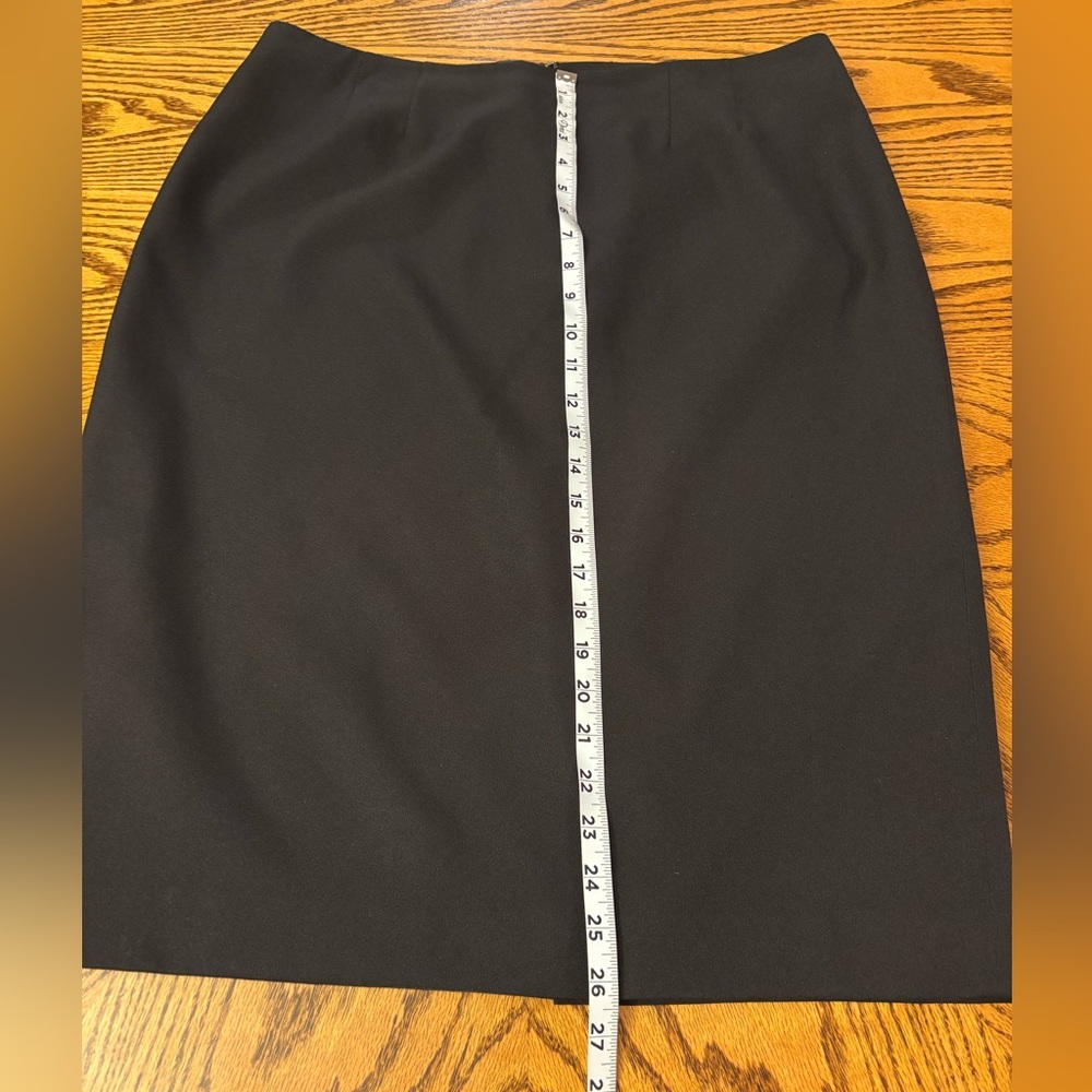 Kasper classic black skirt - Picture 4 of 11